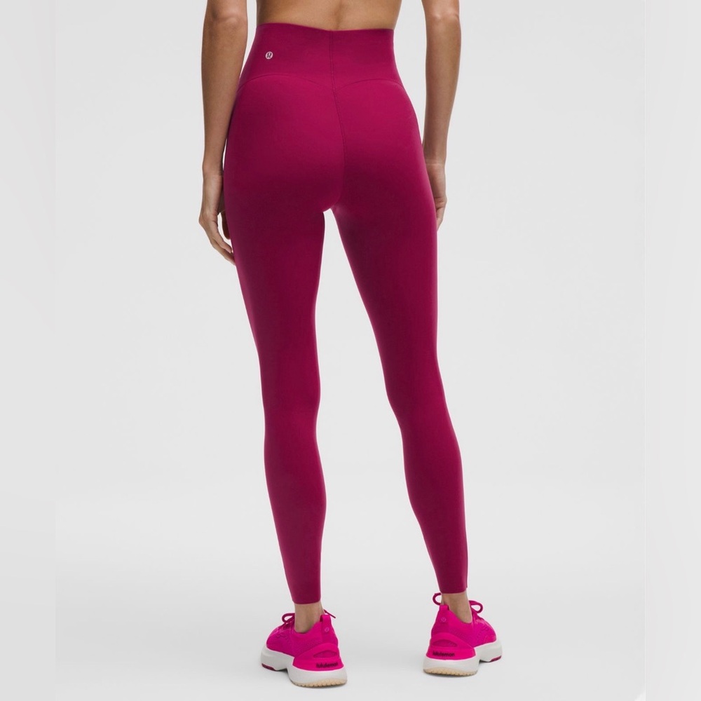 Lululemon Athletica Magenta Leggings 25” lenght